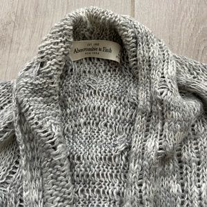 Abercrombie &Fitch women’s cardigan. Size: XS